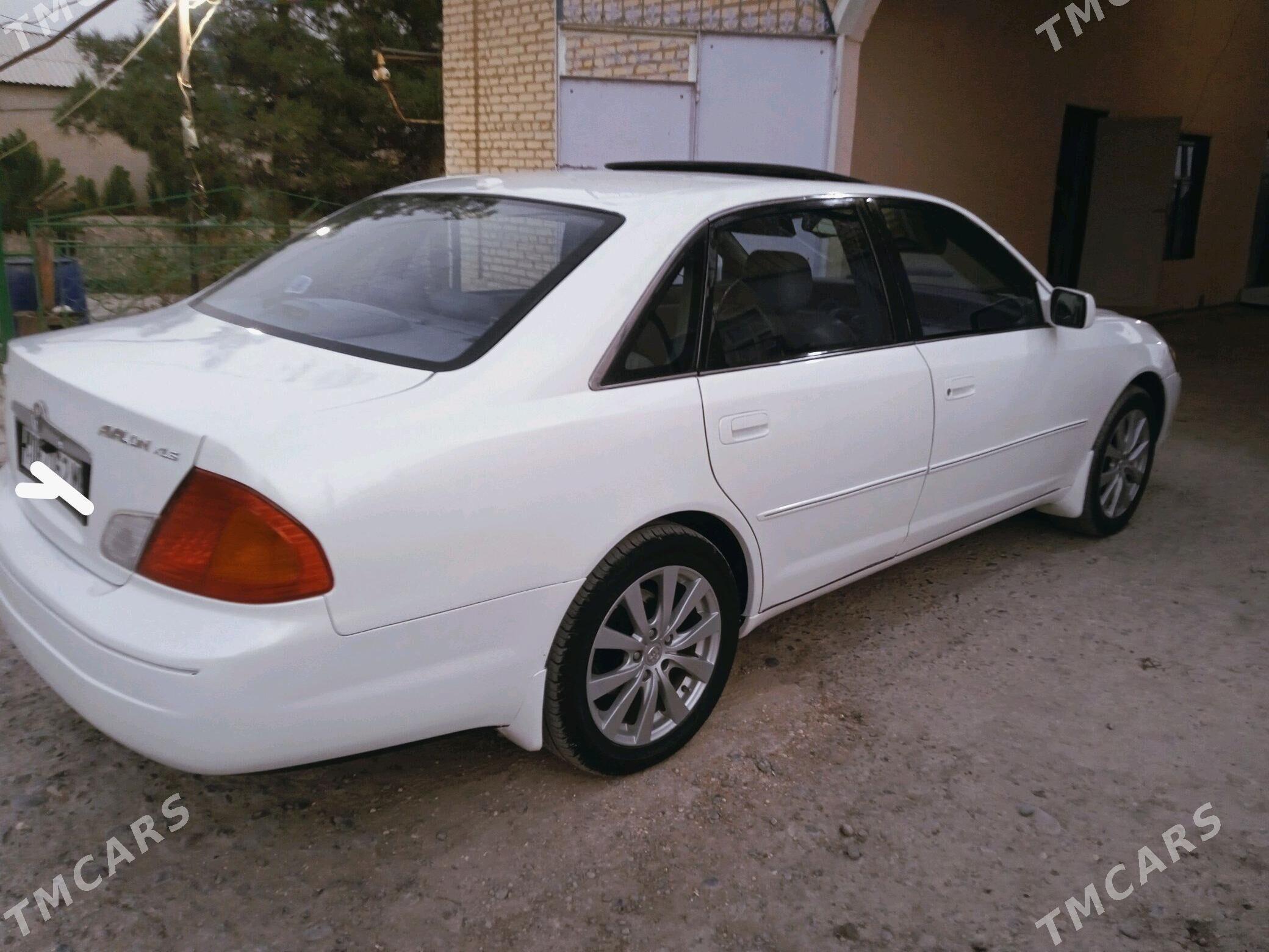 Toyota Avalon 2002 - 160 000 TMT - Murgap - img 3
