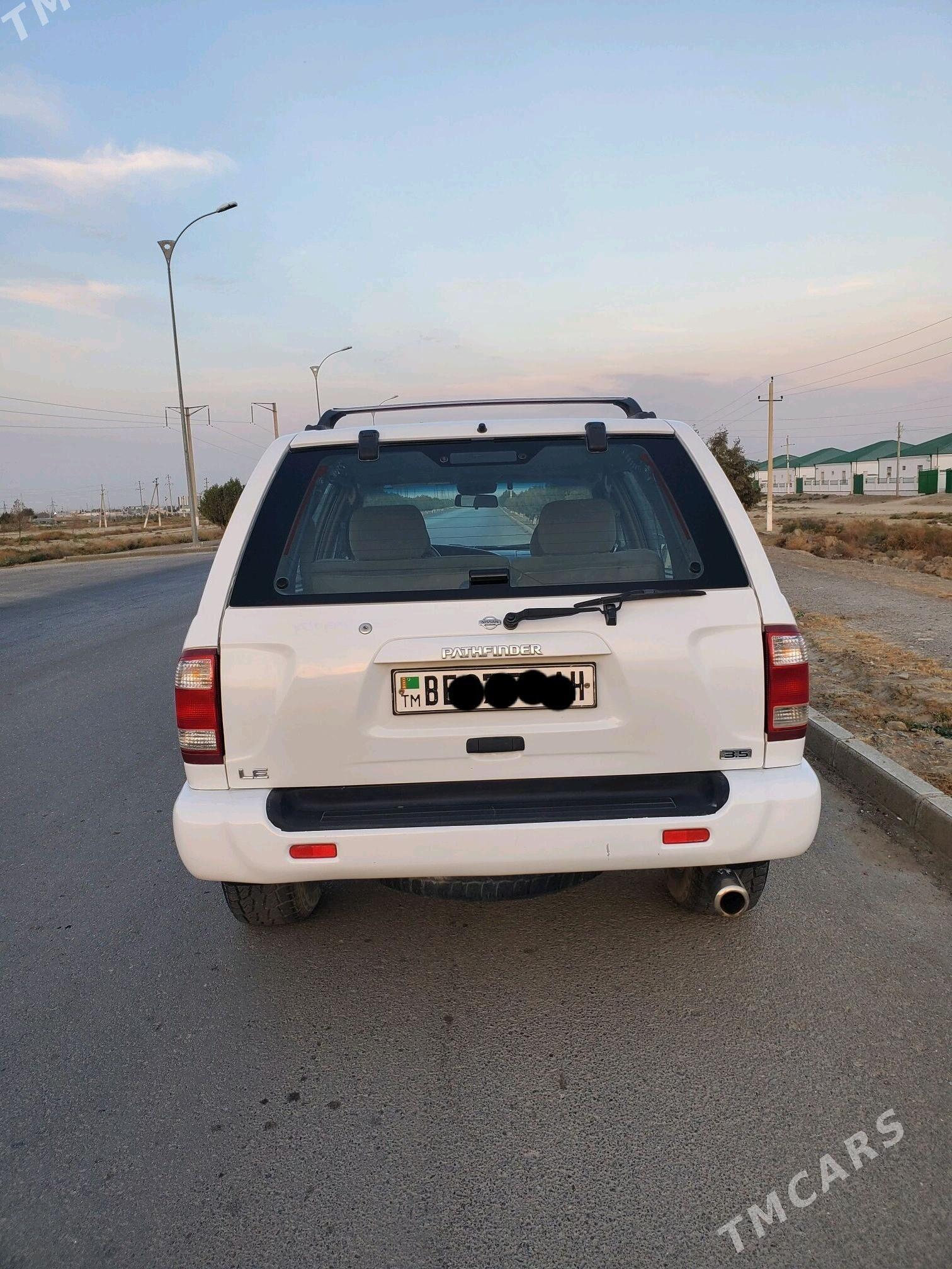 Nissan Pathfinder 2003 - 94 000 TMT - Bäherden - img 2