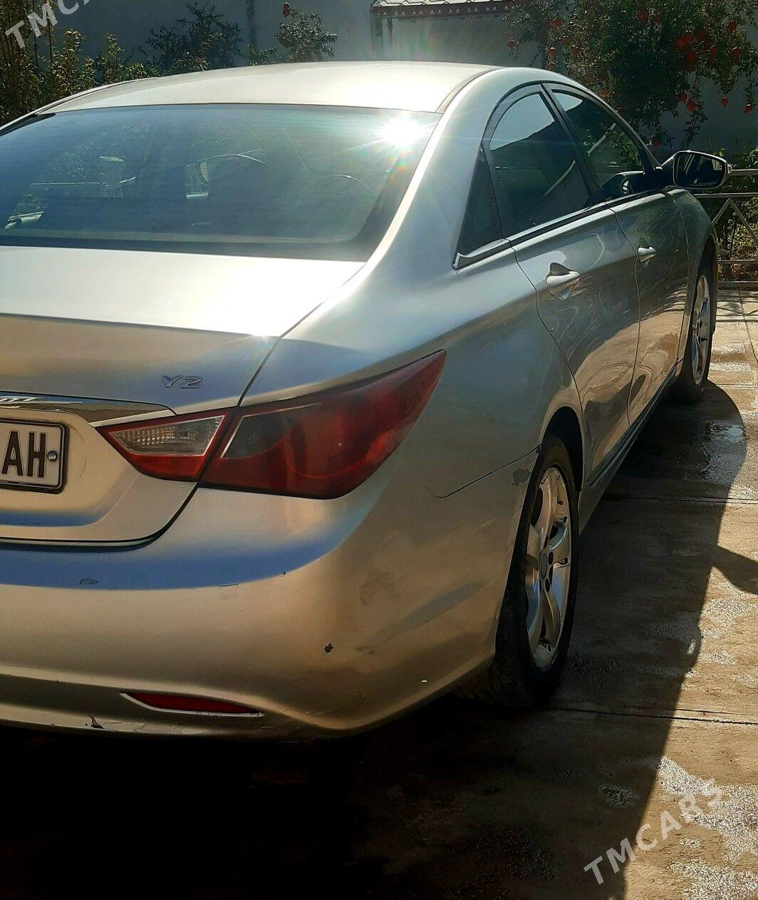 Hyundai Sonata 2011 - 135 000 TMT - Анев - img 3