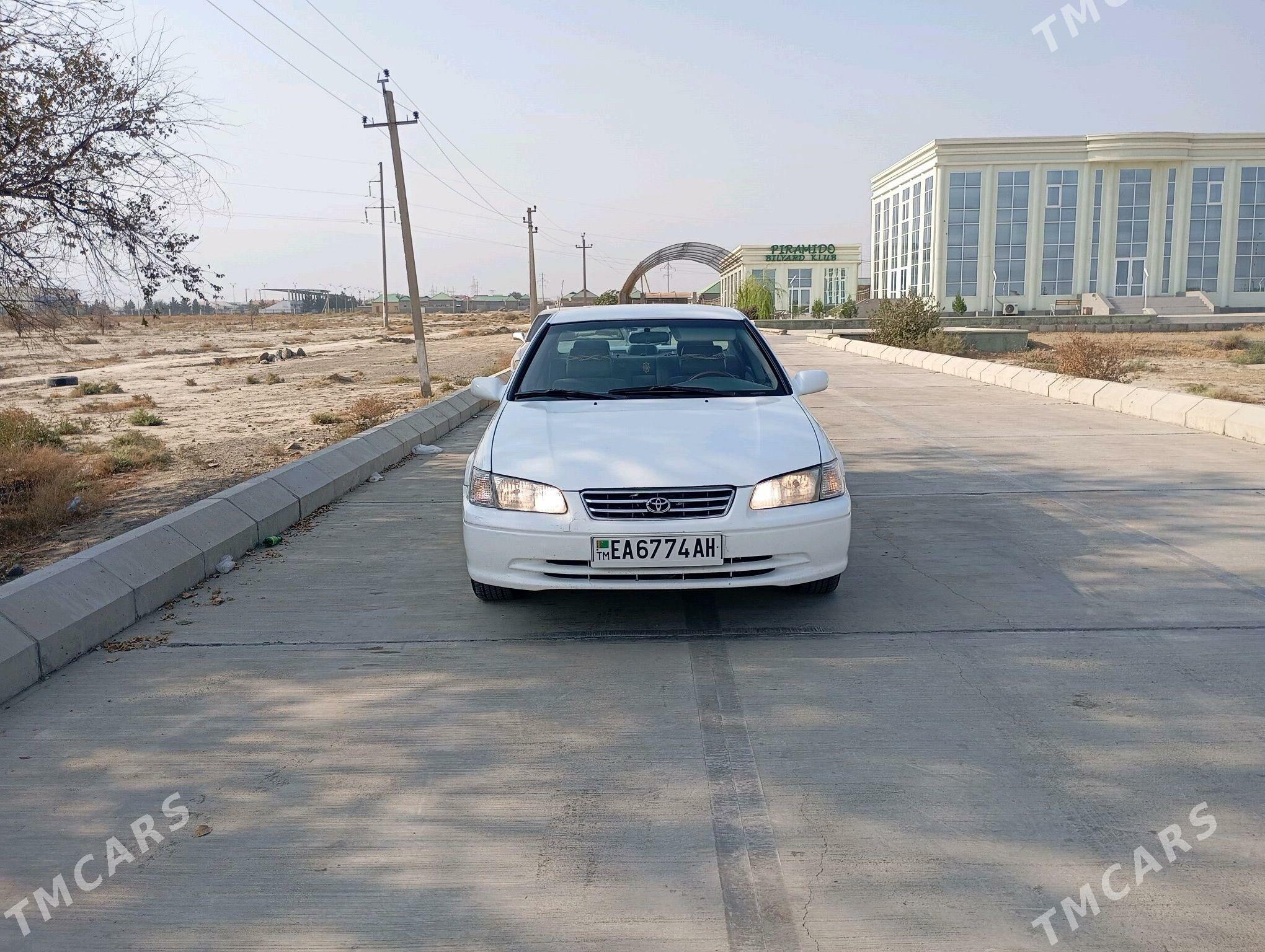 Toyota Camry 2000 - 145 000 TMT - Бахарден - img 5