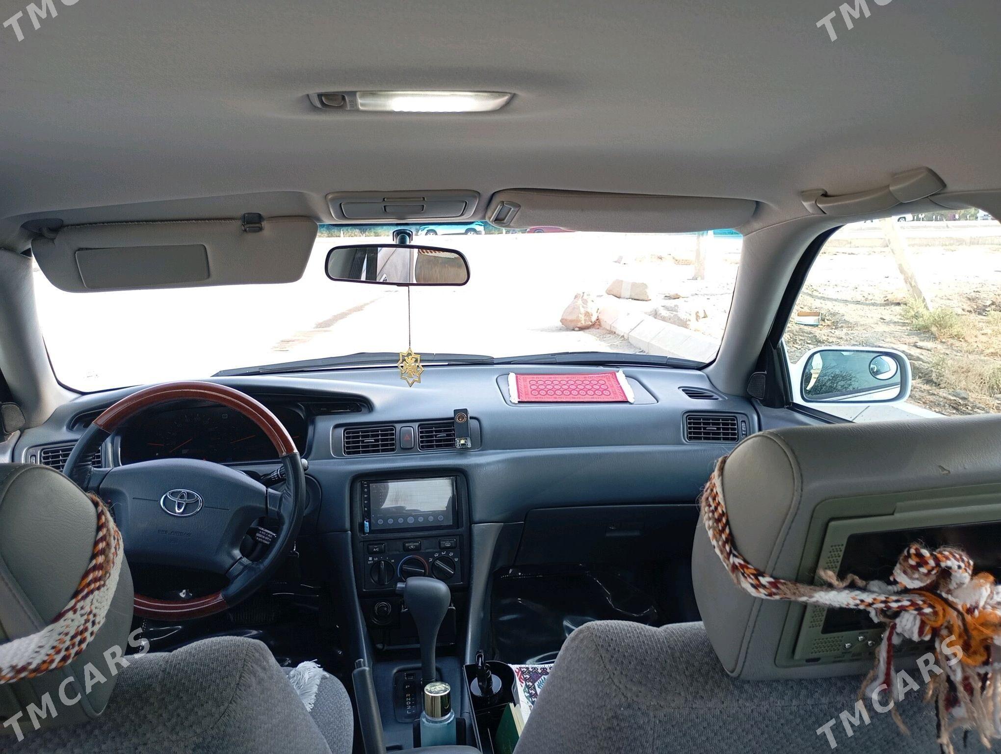 Toyota Camry 2000 - 145 000 TMT - Бахарден - img 7