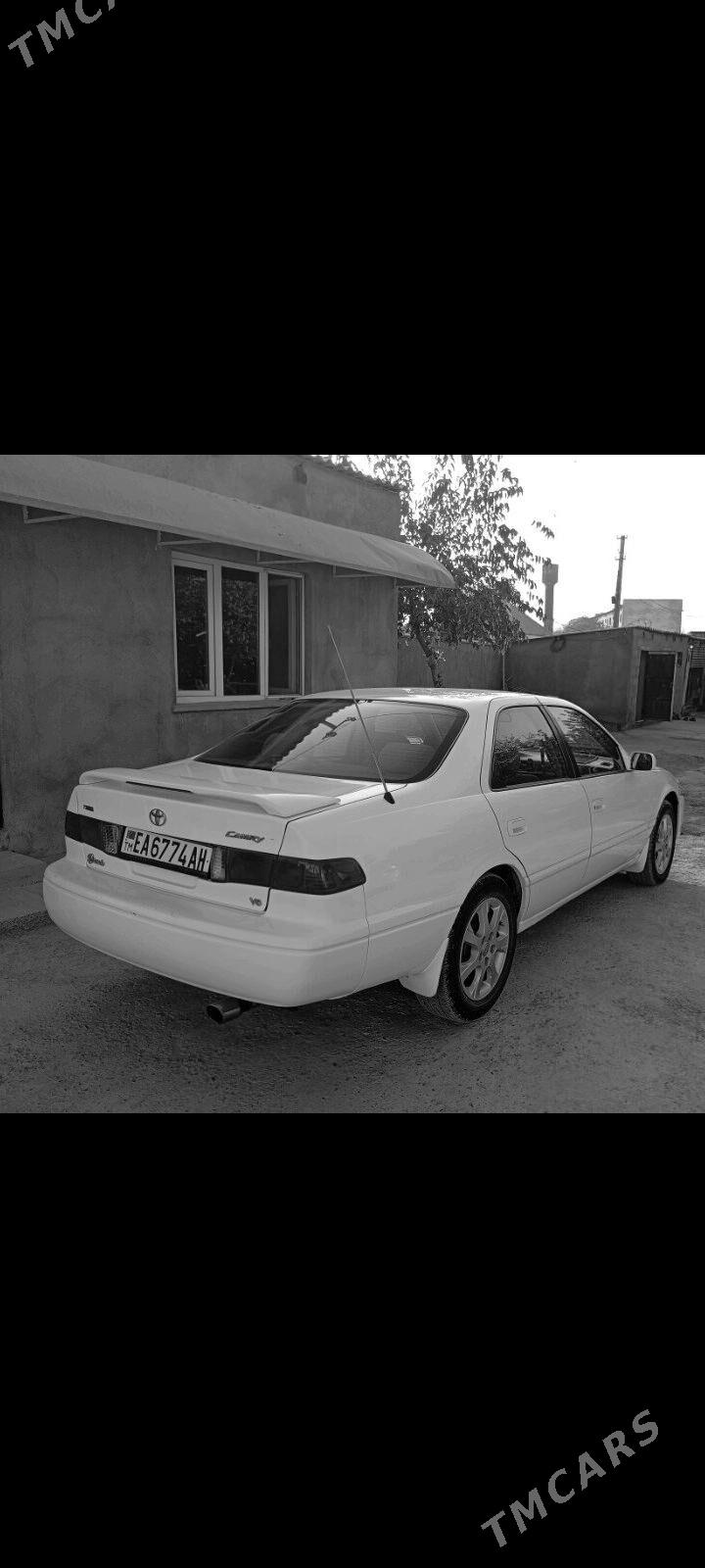 Toyota Camry 2000 - 145 000 TMT - Бахарден - img 8