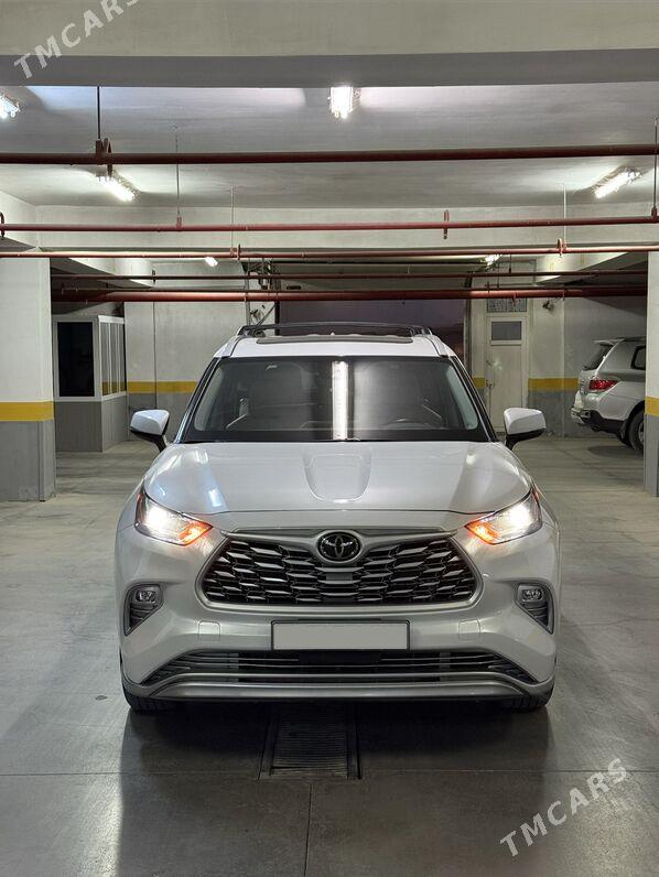 Toyota Highlander 2022 - 655 000 TMT - Aşgabat - img 1
