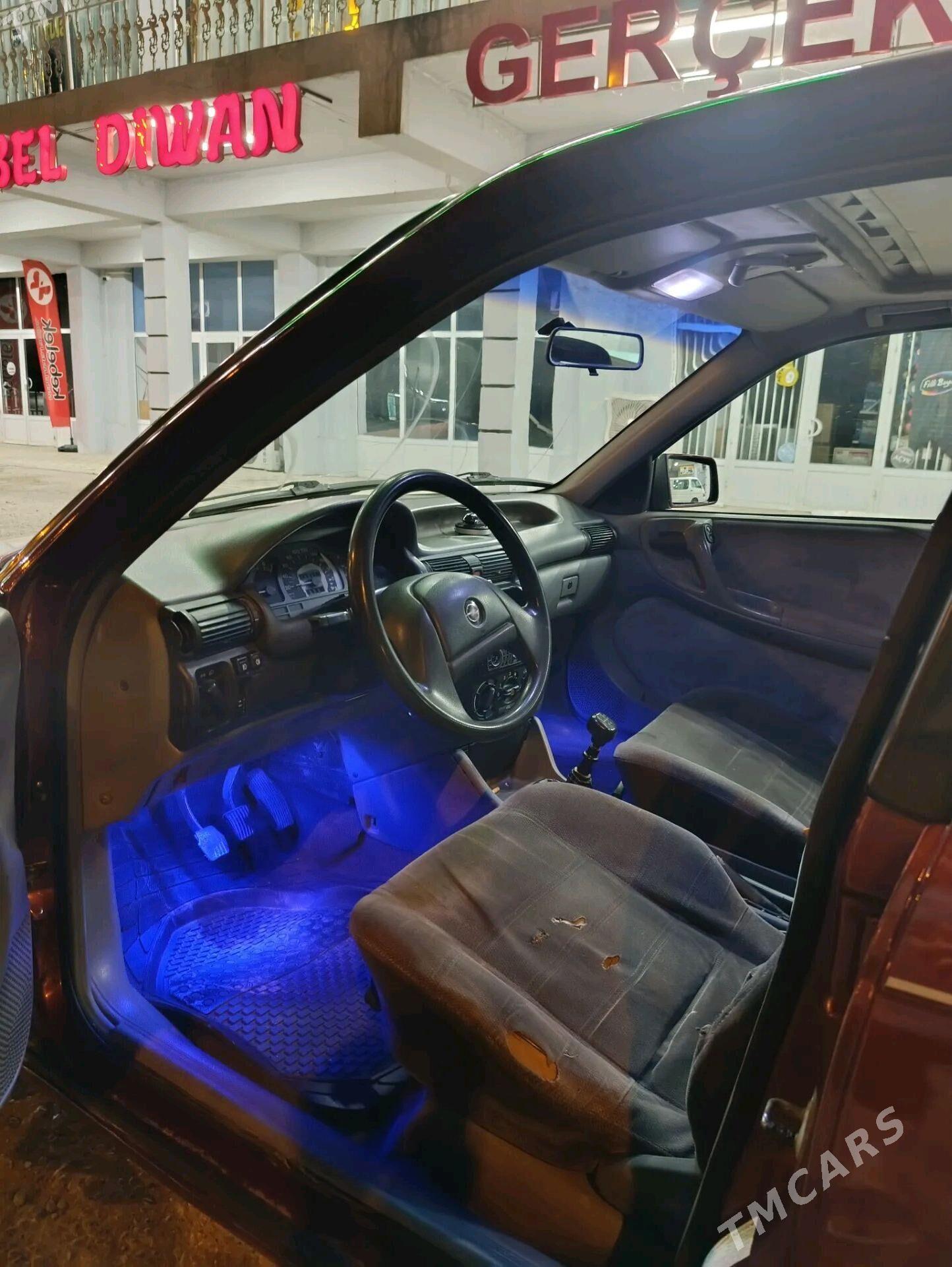 Opel Astra 1992 - 40 000 TMT - Мары - img 4