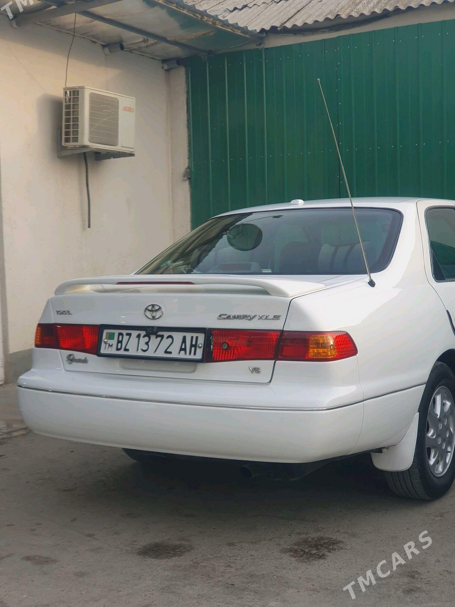 Toyota Camry 2001 - 140 000 TMT - Tejen - img 2