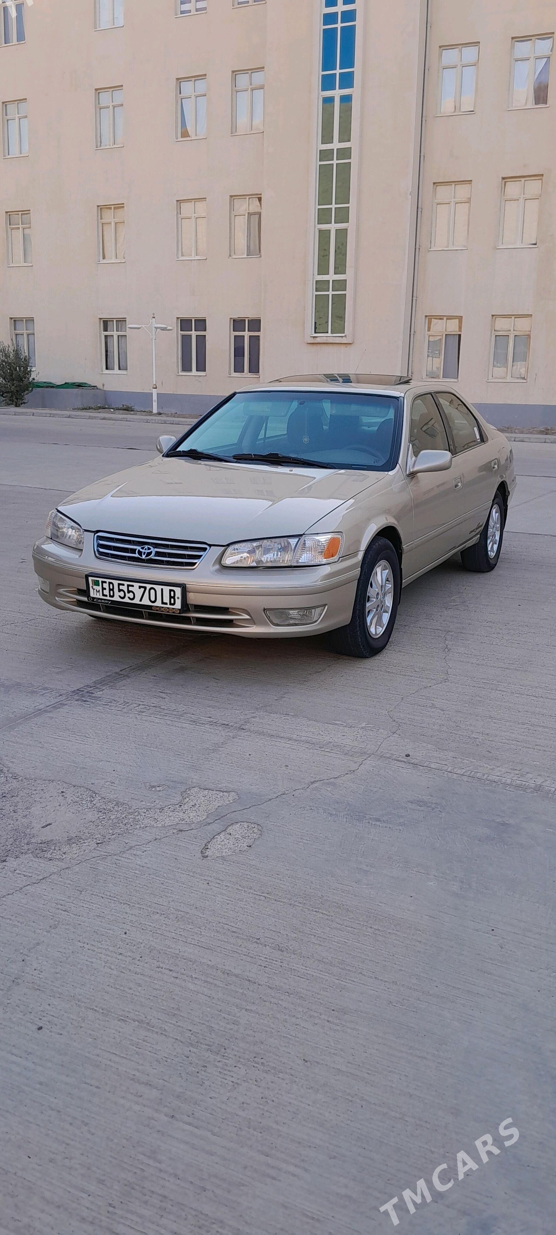 Toyota Camry 1998 - 145 000 TMT - Serhetabat (Guşgy) - img 1