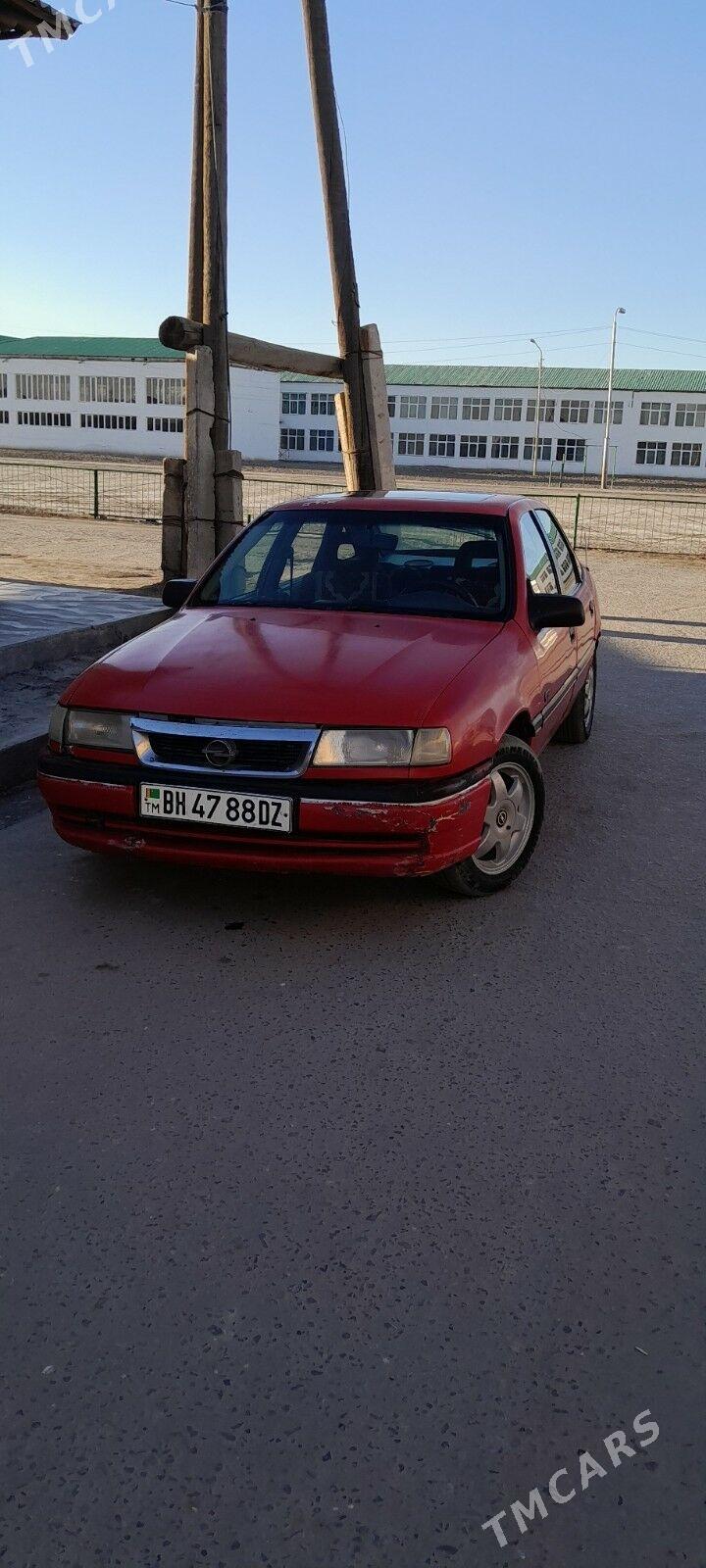 Opel Vectra 1994 - 22 000 TMT - Губадаг - img 1