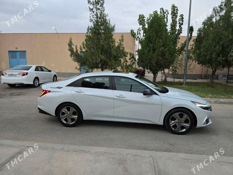 Hyundai Elantra 2021 - 258 000 TMT - Ашхабад - img 1