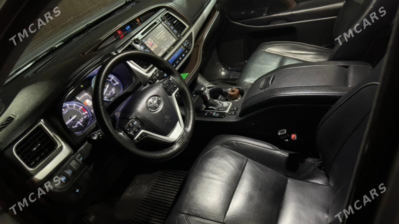 Toyota Highlander 2018 - 450 000 TMT - Туркменабат - img 8