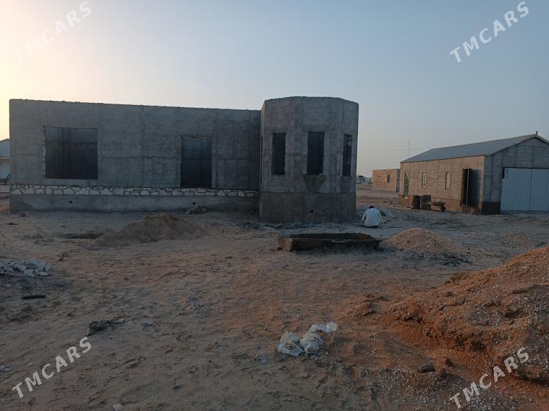 Jaý Esenguly - Эсенгулы - img 2