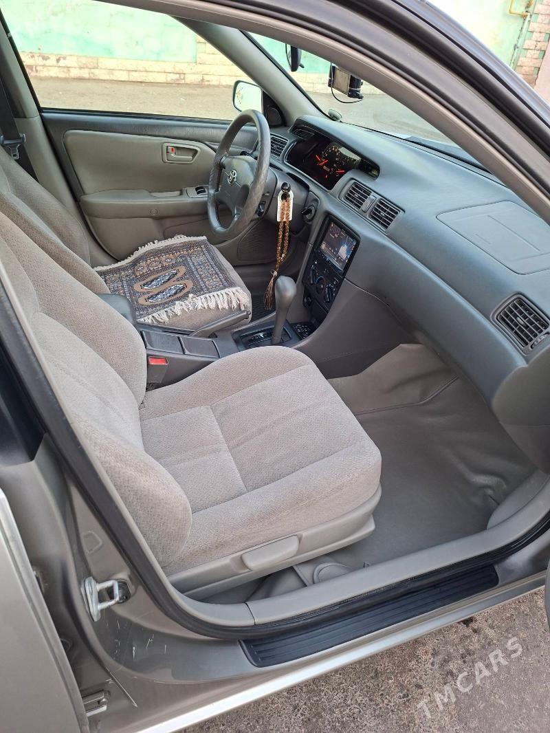 Toyota Camry 2000 - 165 000 TMT - Мары - img 8