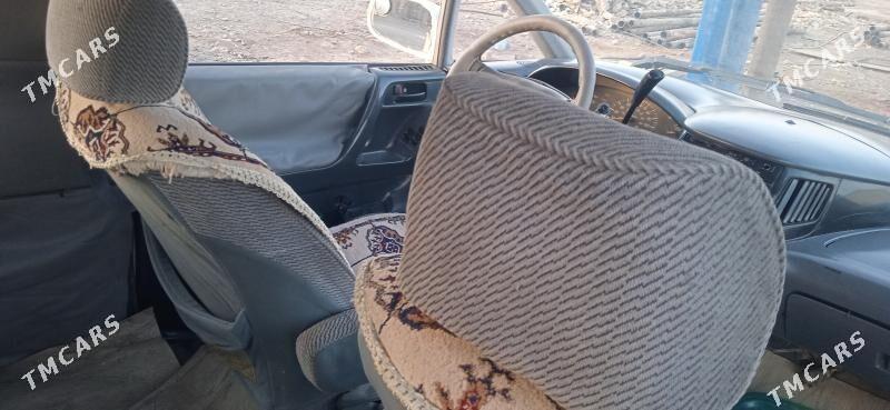 Toyota Previa 1995 - 73 000 TMT - Aşgabat - img 10