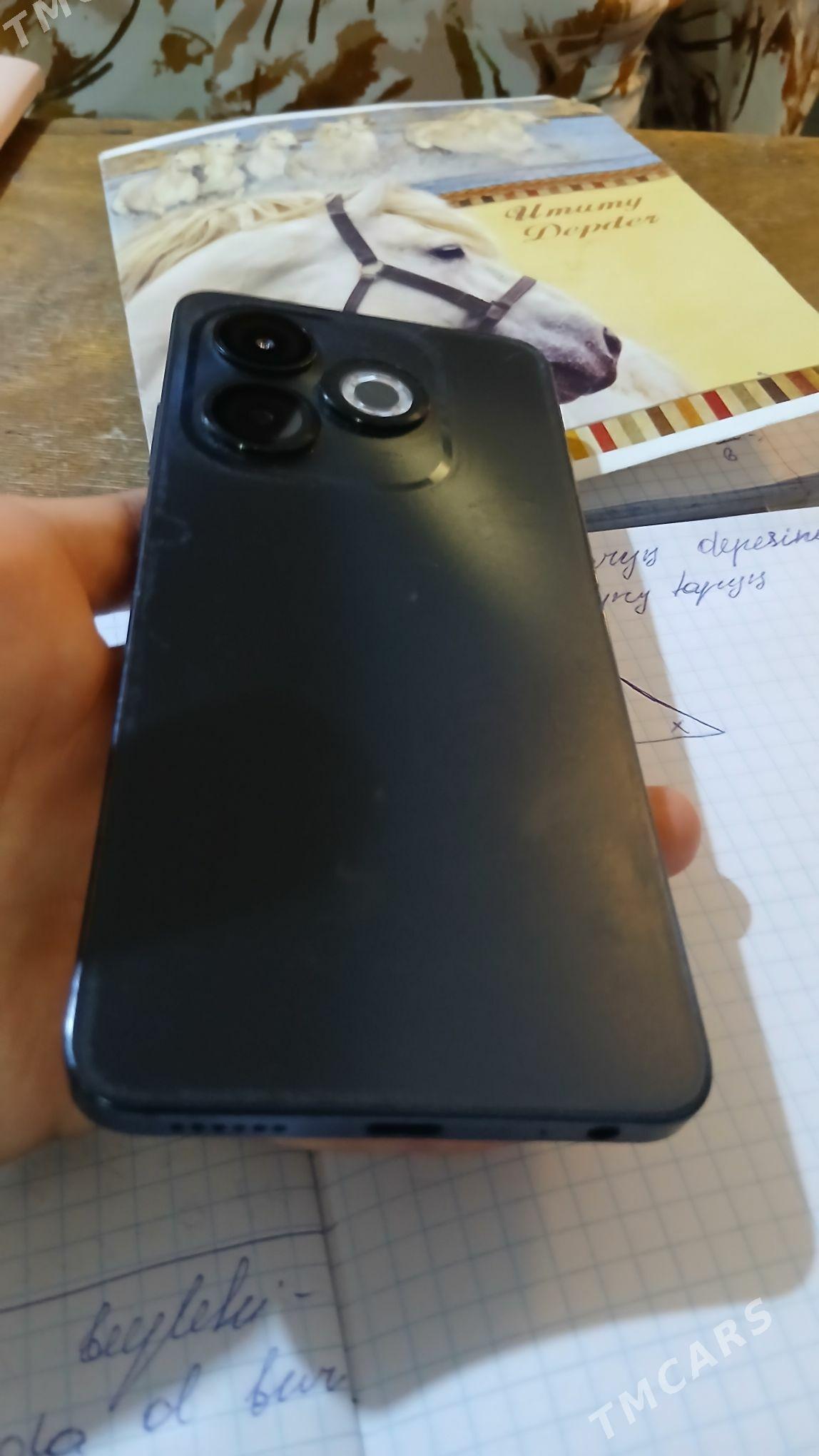 infinix smart 8 - Sakarçäge - img 4