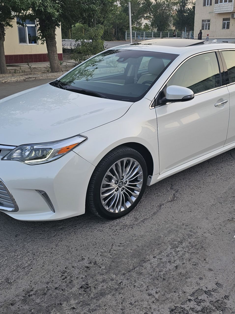 Toyota Avalon 2017 - 395 000 TMT - Бузмеин ГРЭС - img 2