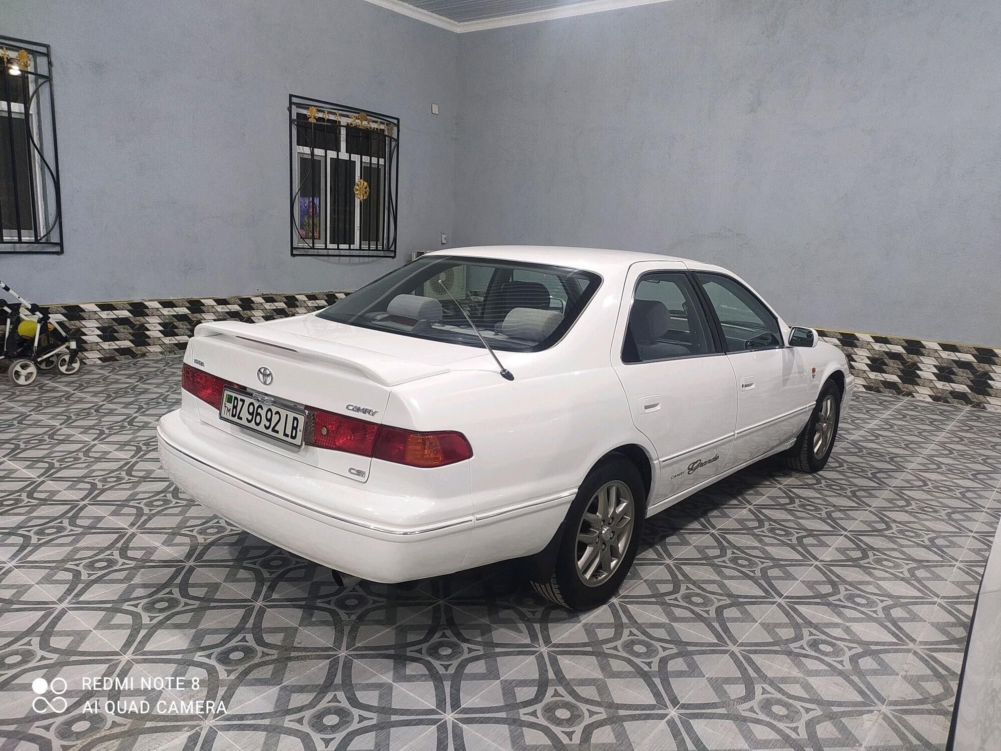 Toyota Camry 2001 - 136 000 TMT - Dänew - img 7