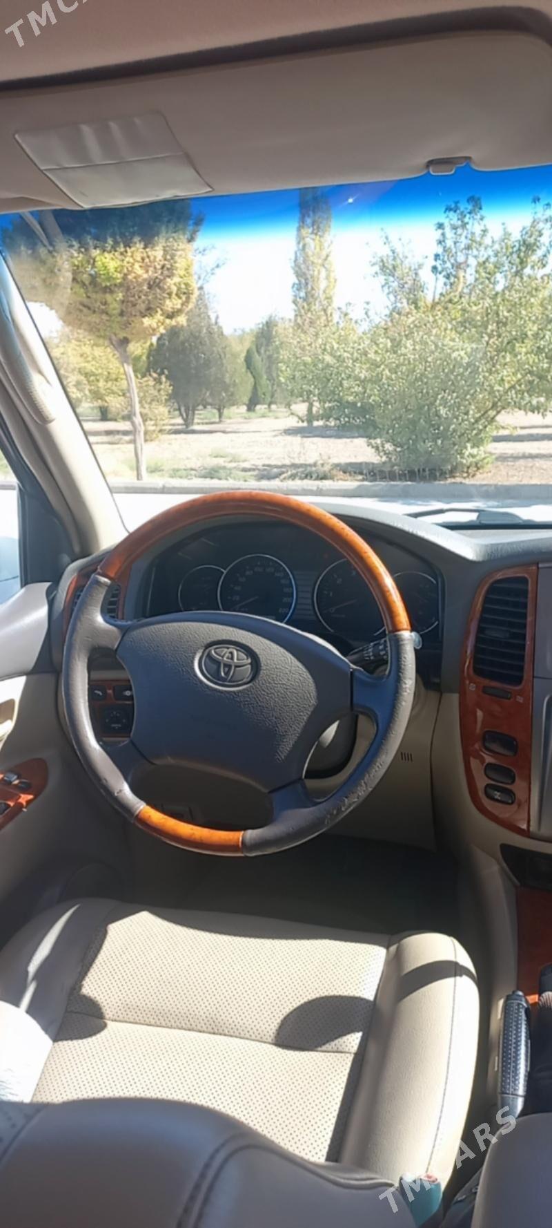 Toyota Land Cruiser 2006 - 300 000 TMT - Daşoguz - img 4