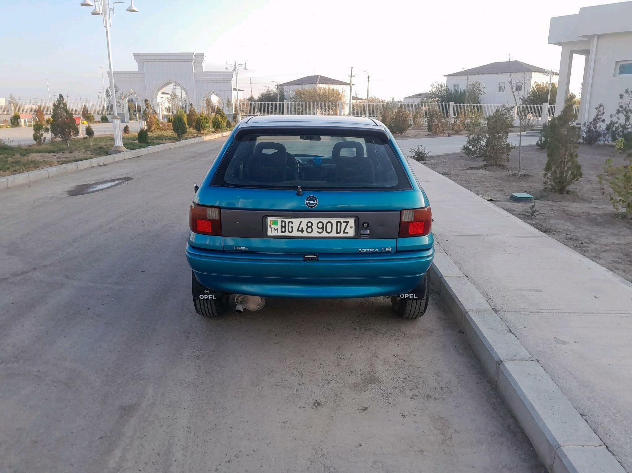 Opel Astra 1993 - 40 000 TMT - Рухубелентский этрап - img 4