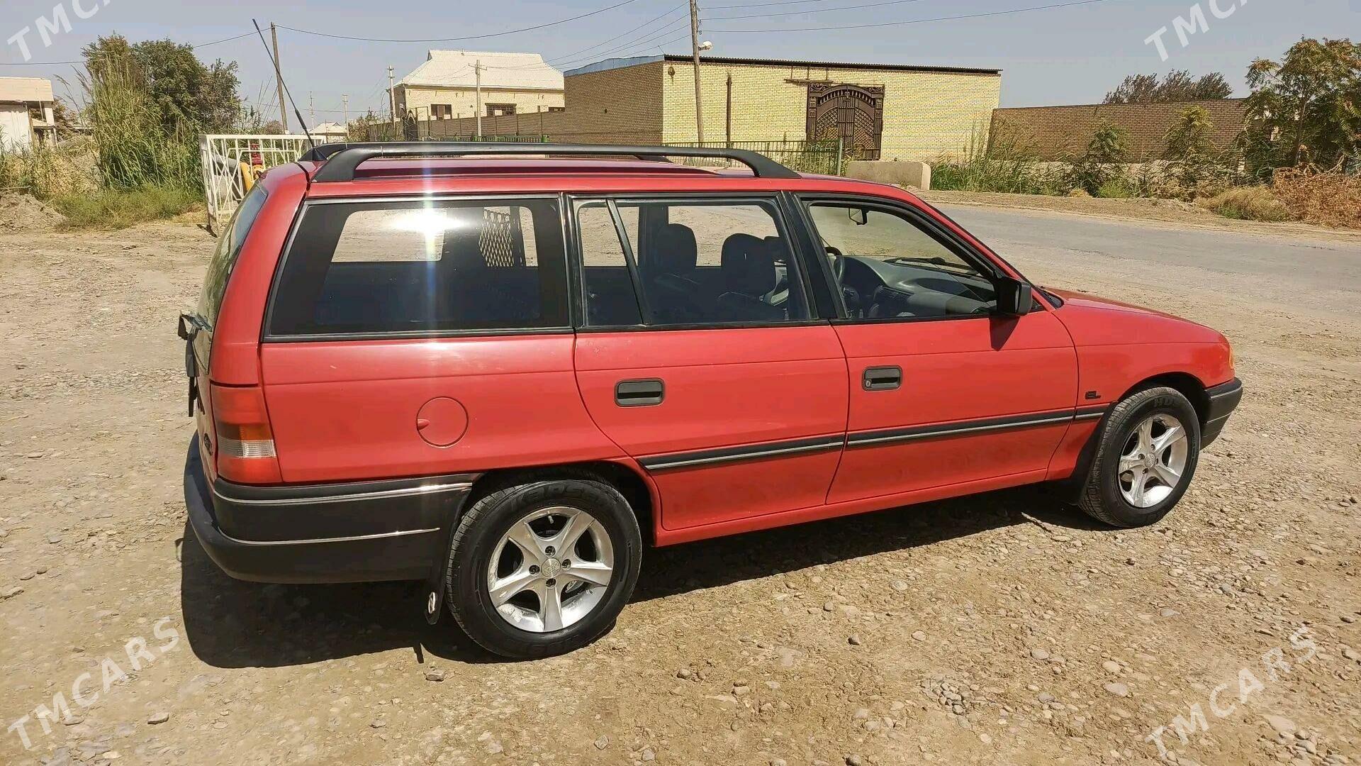 Opel Astra 1994 - 55 000 TMT - Мары - img 2