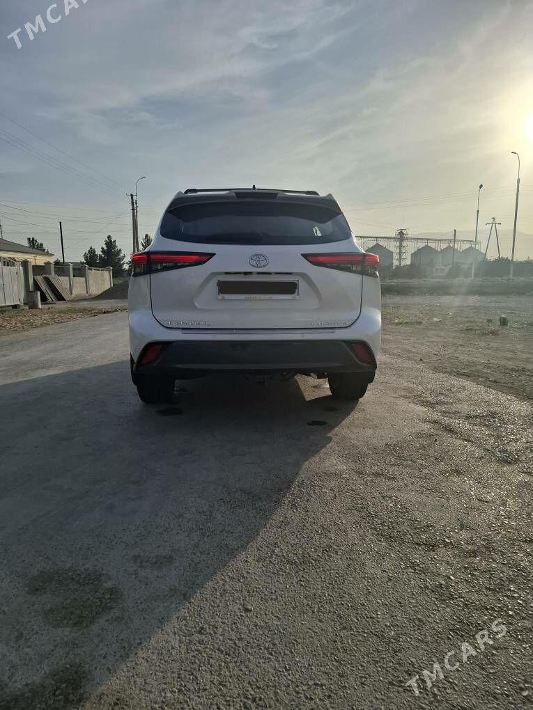 Toyota Highlander 2021 - 665 000 TMT - Гёкдепе - img 3