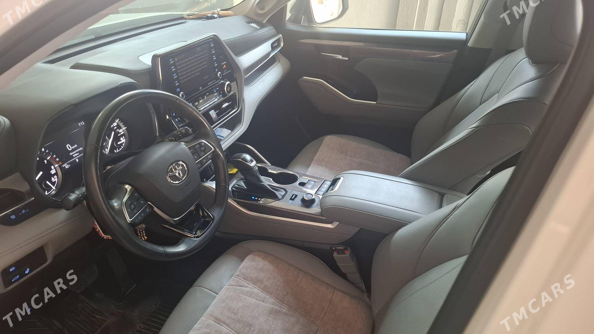 Toyota Highlander 2021 - 665 000 TMT - Гёкдепе - img 6
