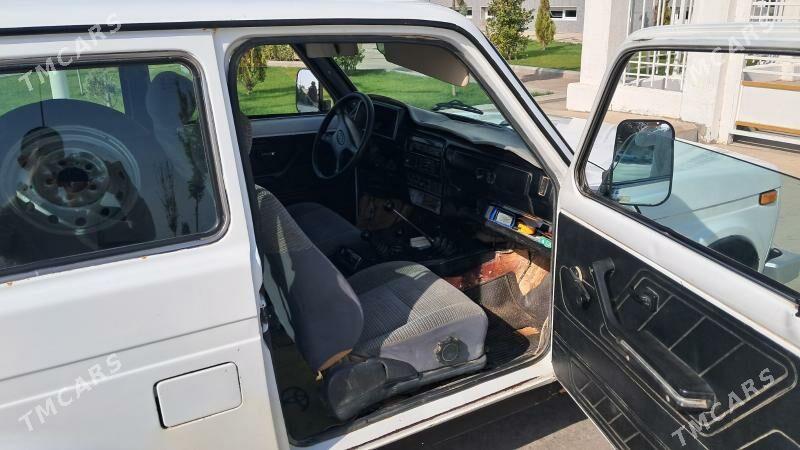 Lada Niva 2003 - 50 000 TMT - Каракумский этрап - img 4