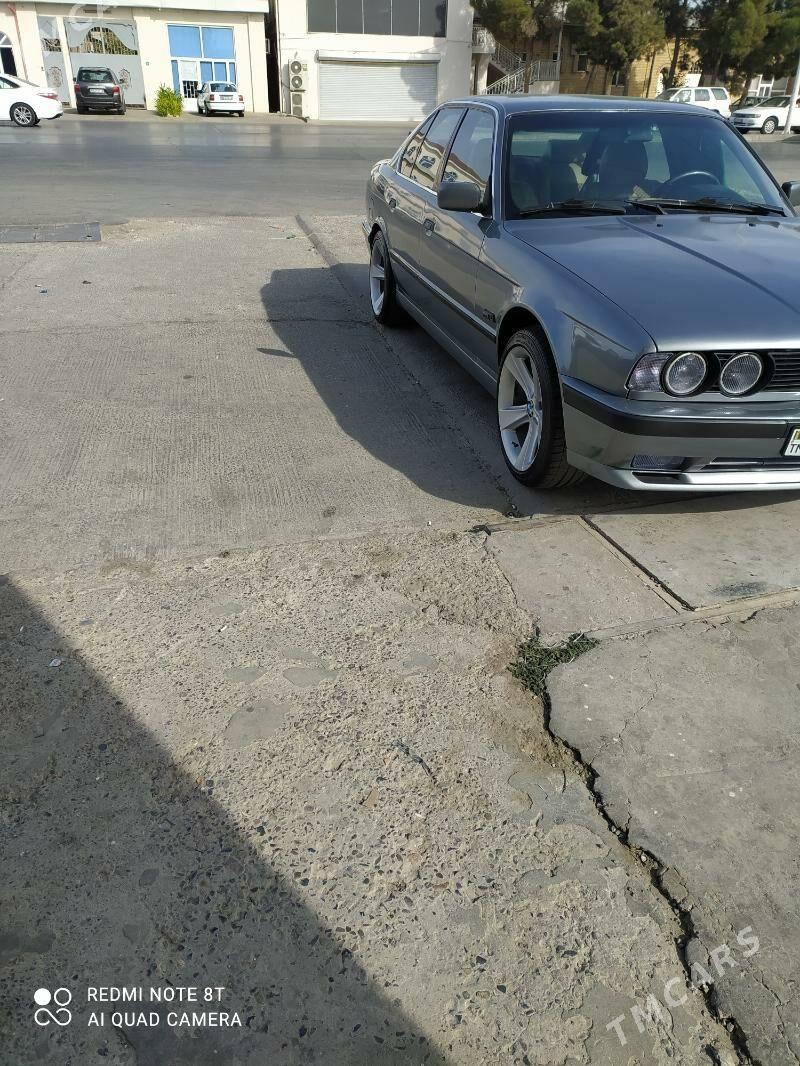 BMW 525 1992 - 65 000 TMT - Çärjew - img 3