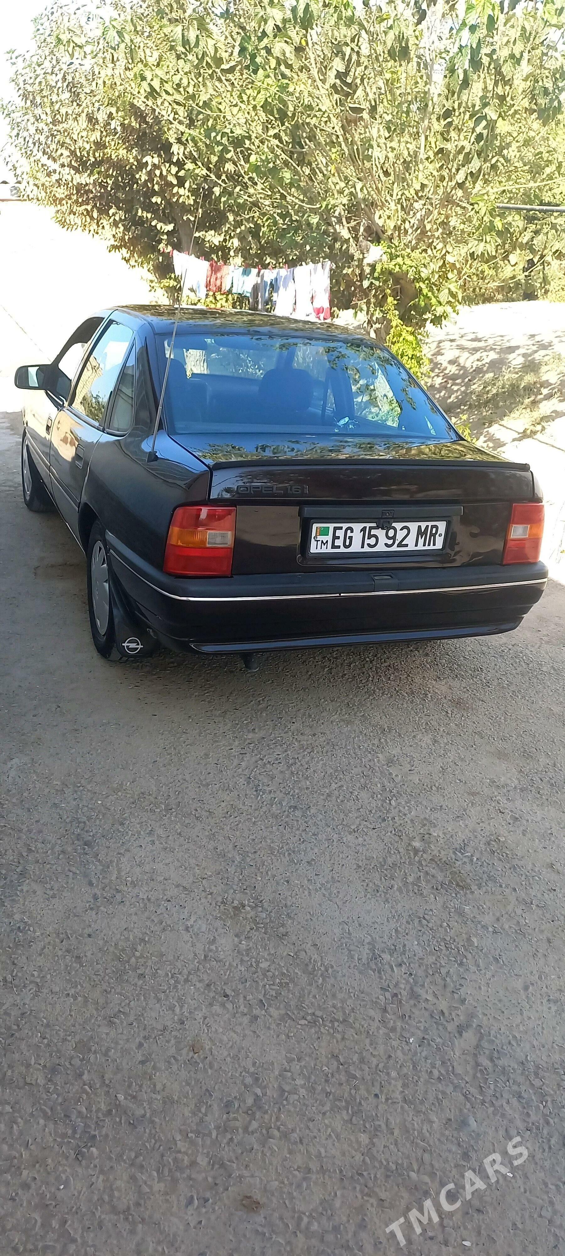 Opel Vectra 1991 - 46 000 TMT - Murgap - img 5