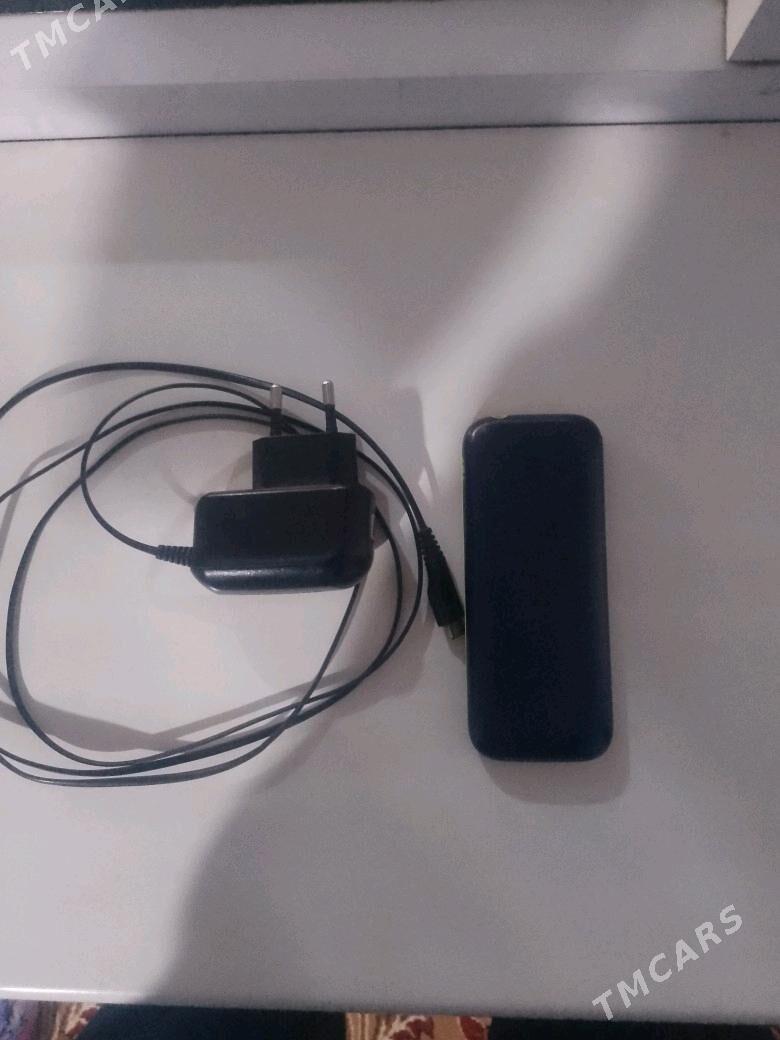 samsung prastoý telefon - Mary - img 1