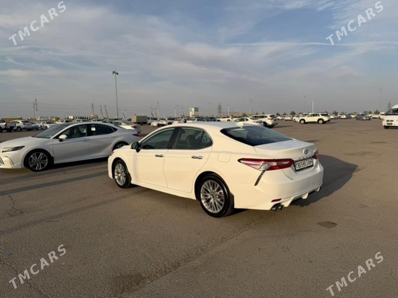 Toyota Camry 2020 - 330 000 TMT - Änew - img 6