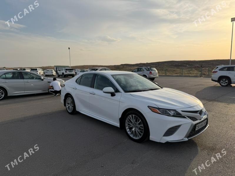 Toyota Camry 2020 - 330 000 TMT - Änew - img 1