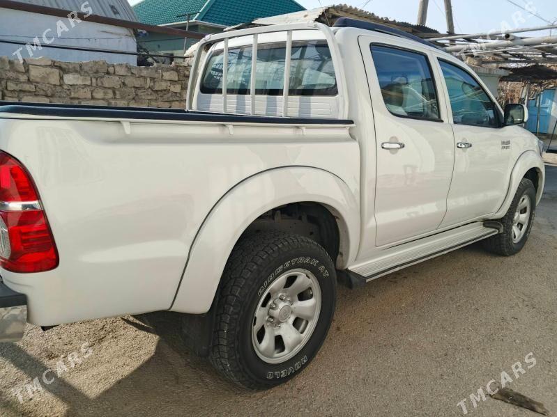 Toyota Hilux 2008 - 280 000 TMT - Balkanabat - img 3