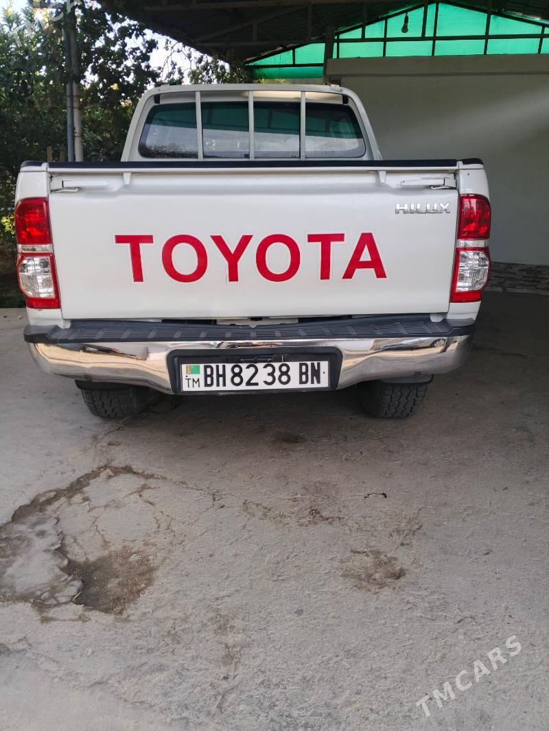 Toyota Hilux 2008 - 280 000 TMT - Balkanabat - img 5