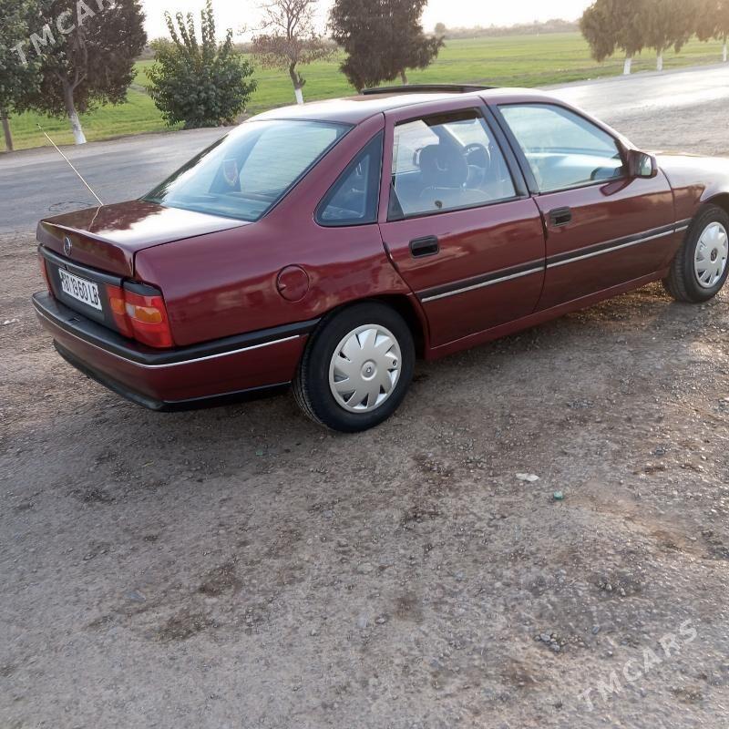 Opel Vectra 1991 - 30 000 TMT - Чарджоу - img 1