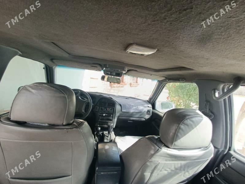 Nissan Pathfinder 2000 - 75 000 TMT - Türkmenabat - img 5