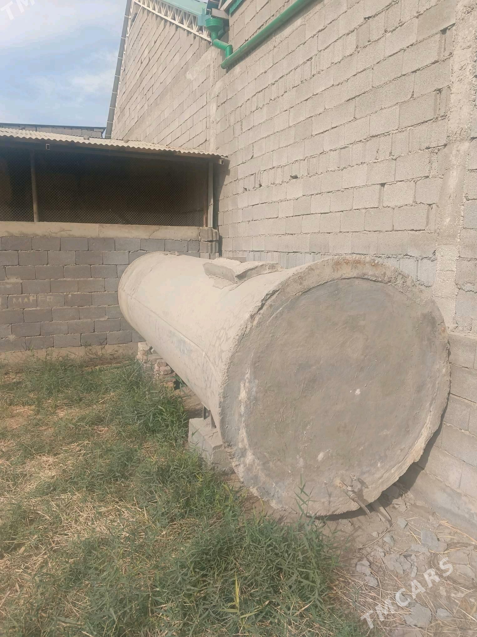 howuz satlyk - Гарадамак - img 2