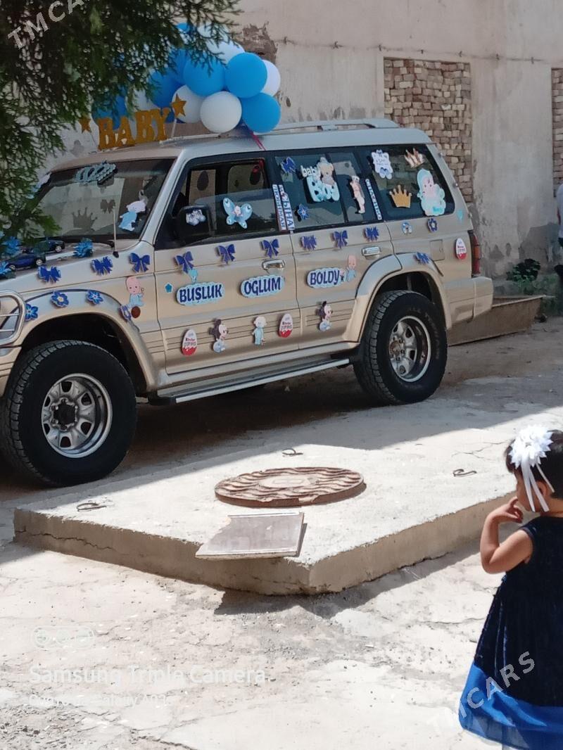 Mitsubishi Pajero 1992 - 50 000 TMT - Мары - img 3