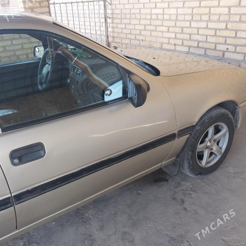 Opel Vectra 1992 - 50 000 TMT - Çärjew - img 1