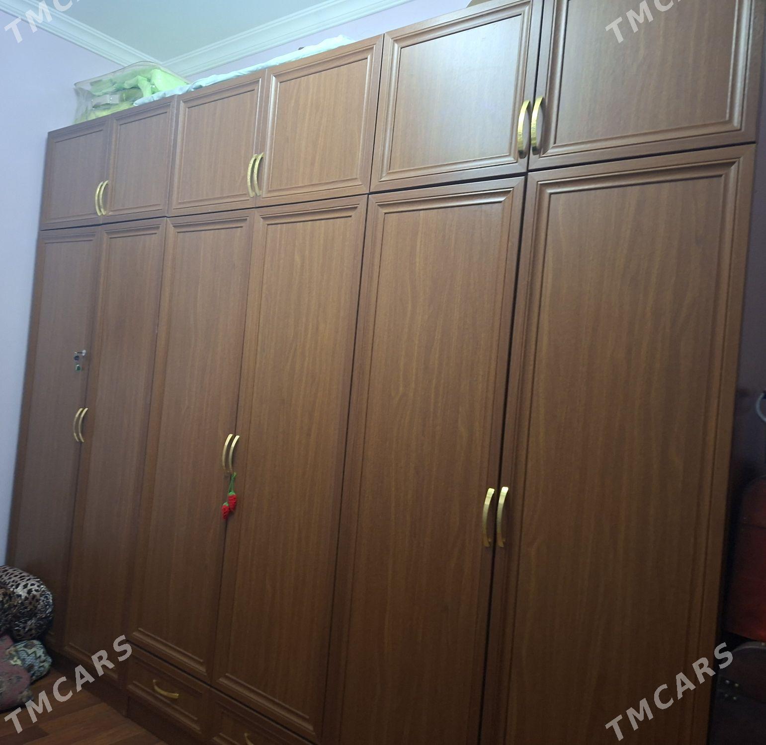 şkaf - Балканабат - img 1