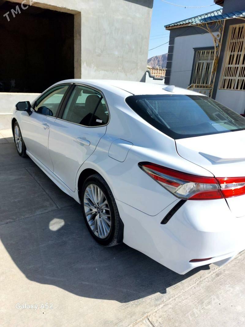Toyota Camry 2019 - 320 000 TMT - Балканабат - img 3