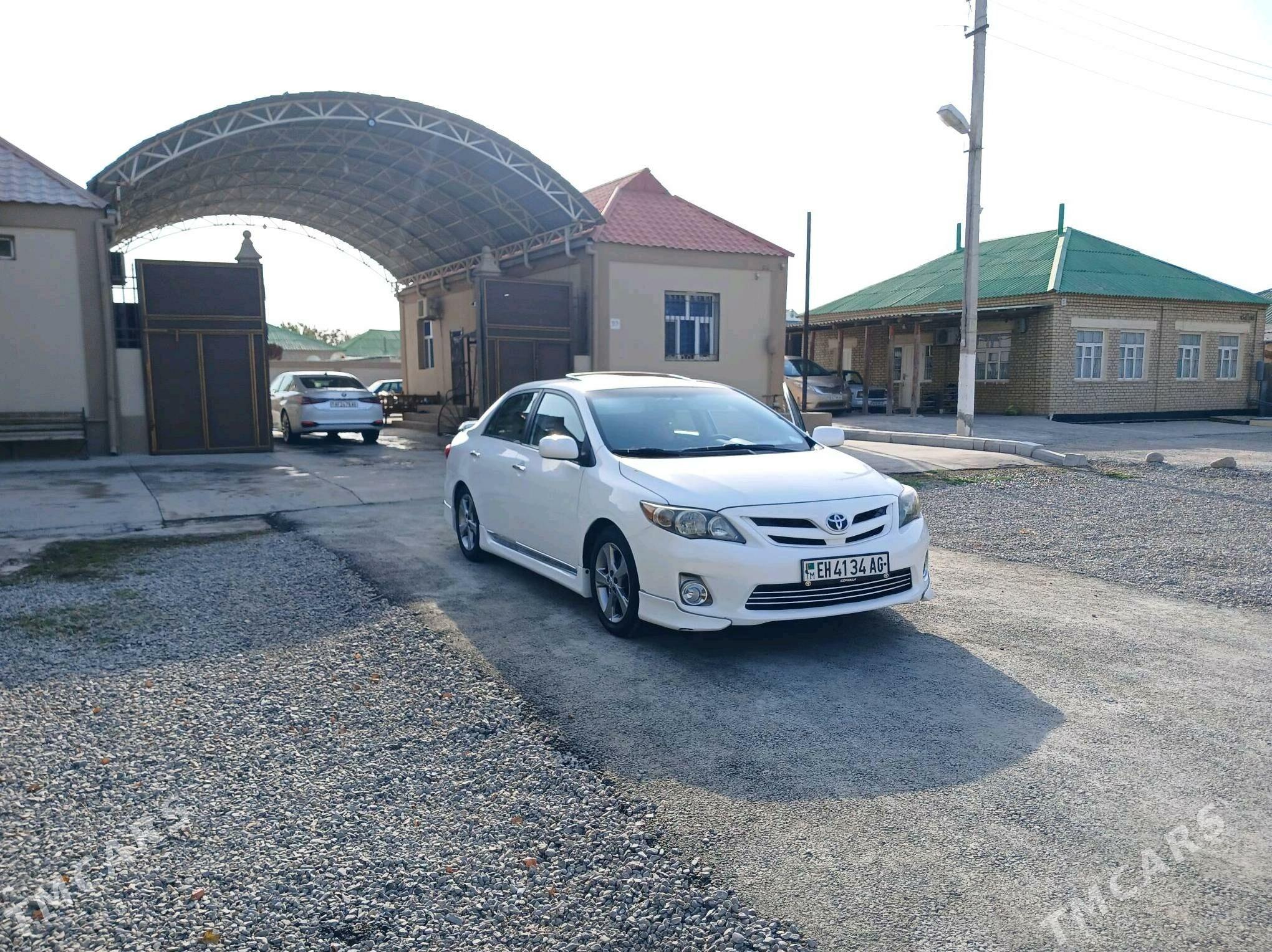 Toyota Corolla 2011 - 190 000 TMT - Aşgabat - img 2