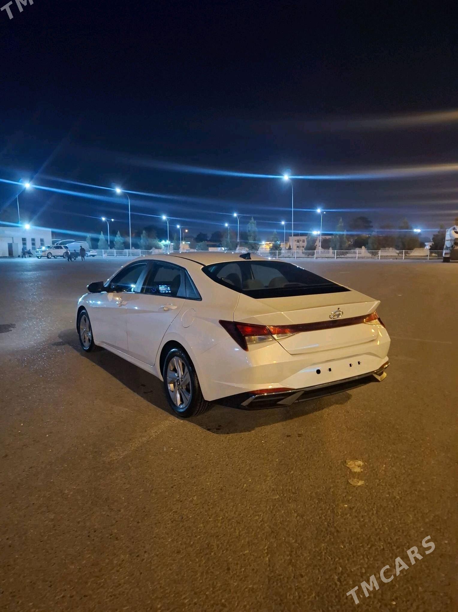 Hyundai Elantra 2022 - 250 000 TMT - Ашхабад - img 2