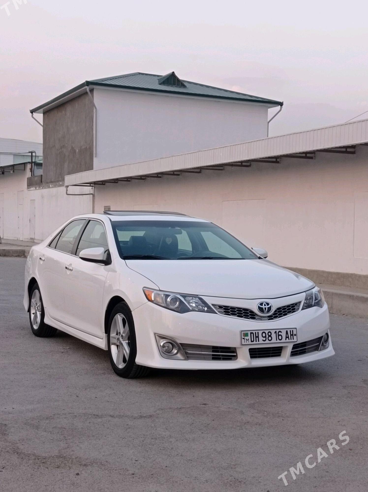 Toyota Camry 2012 - 240 000 TMT - Анев - img 8