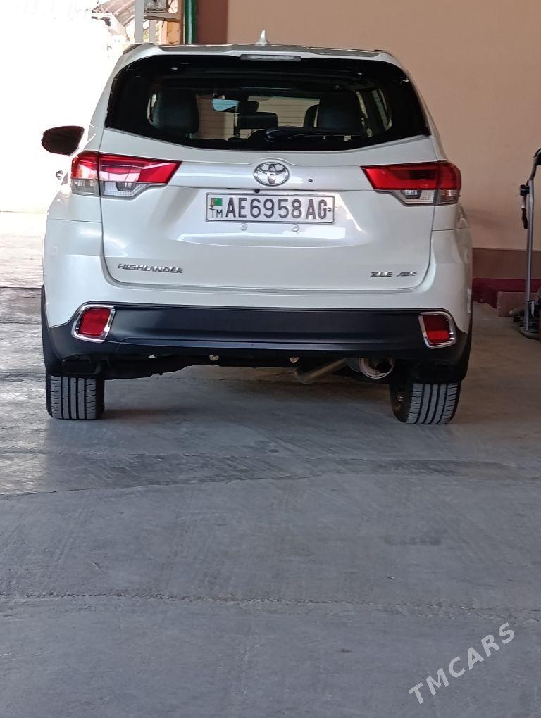 Toyota Highlander 2019 - 450 000 TMT - Aşgabat - img 6