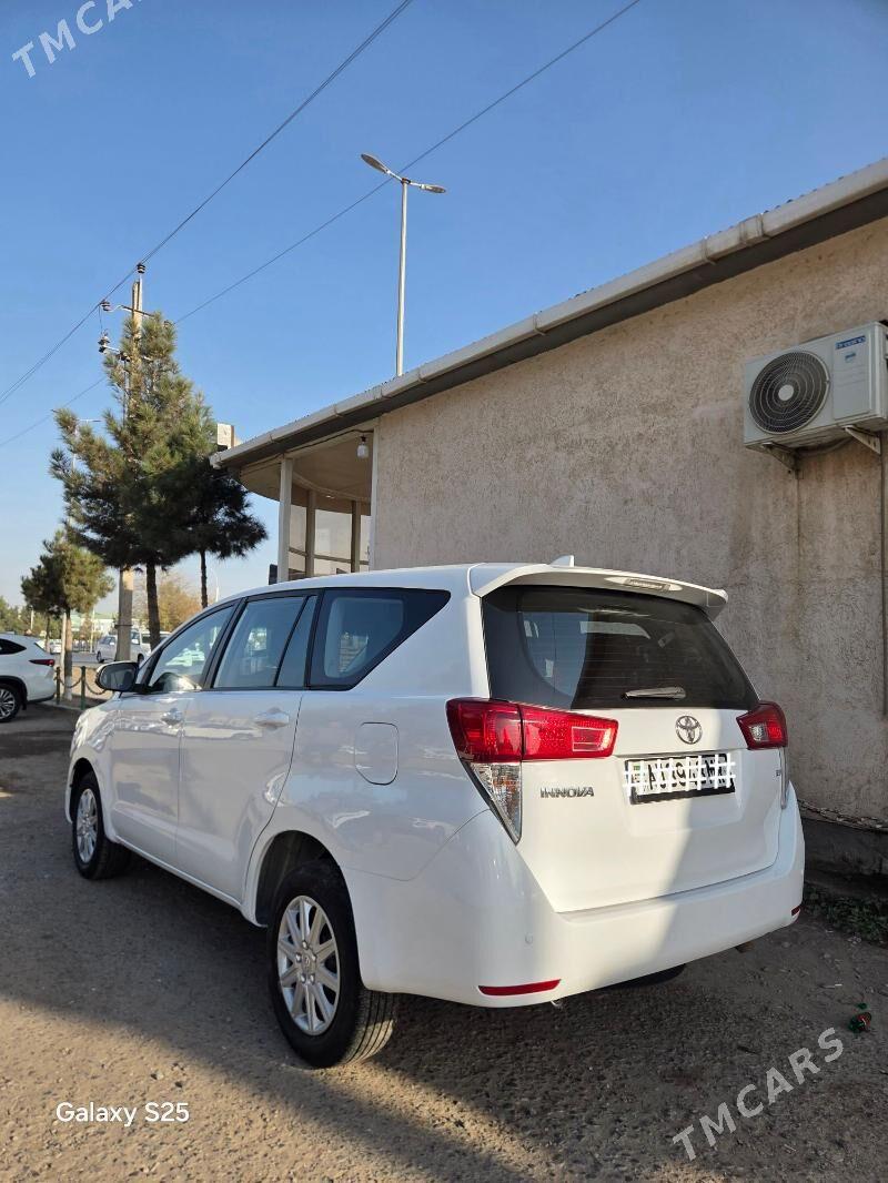 Toyota Innova 2021 - 250 000 TMT - Мары - img 8