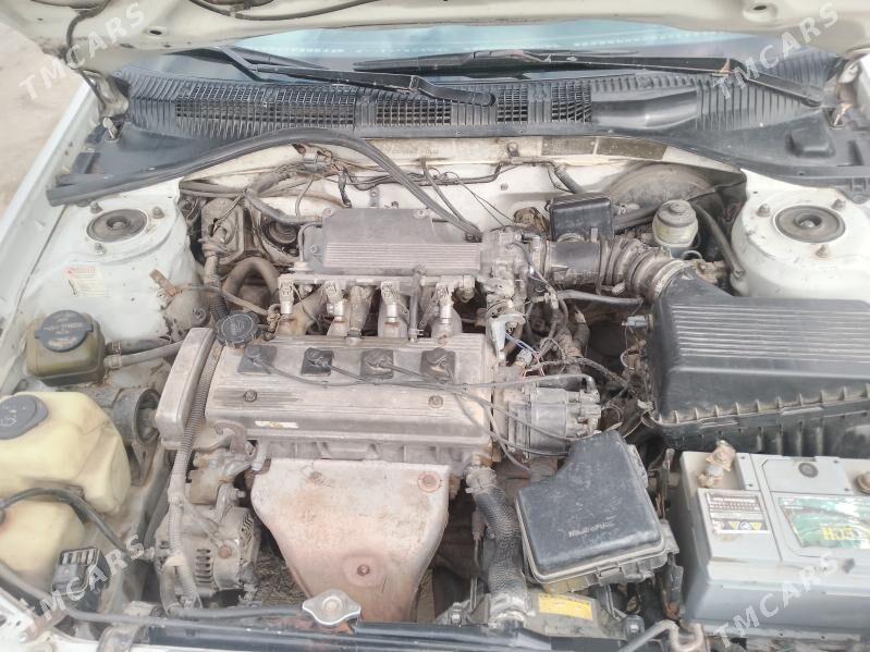 Toyota Carina 1994 - 80 000 TMT - Кёнеургенч - img 3