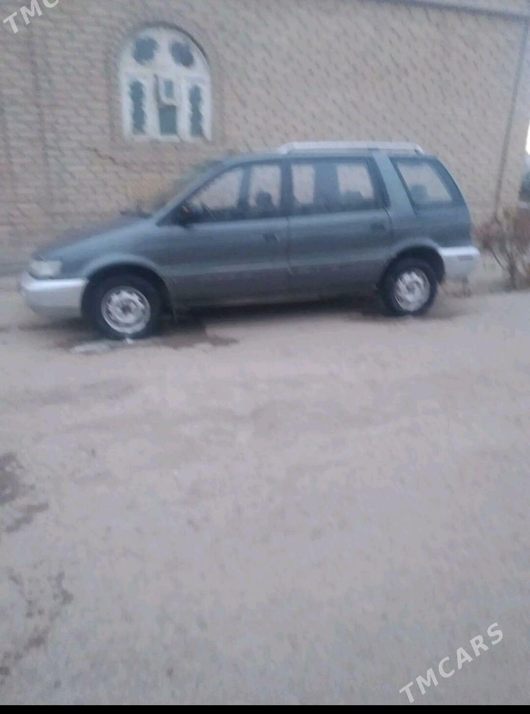 Mitsubishi Chariot 1992 - 25 000 TMT - Köneürgenç - img 1