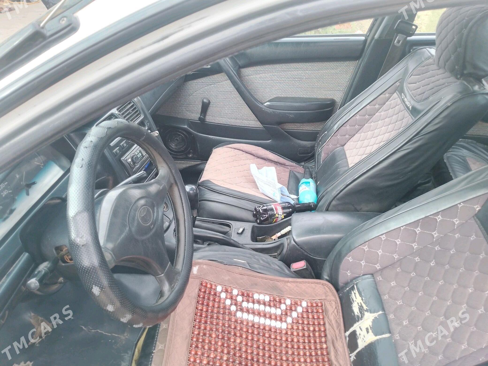 Toyota Carina 1994 - 80 000 TMT - Кёнеургенч - img 6