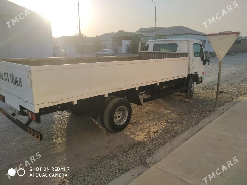 Nissan Canter 2003 - 230 000 TMT - Теджен - img 6