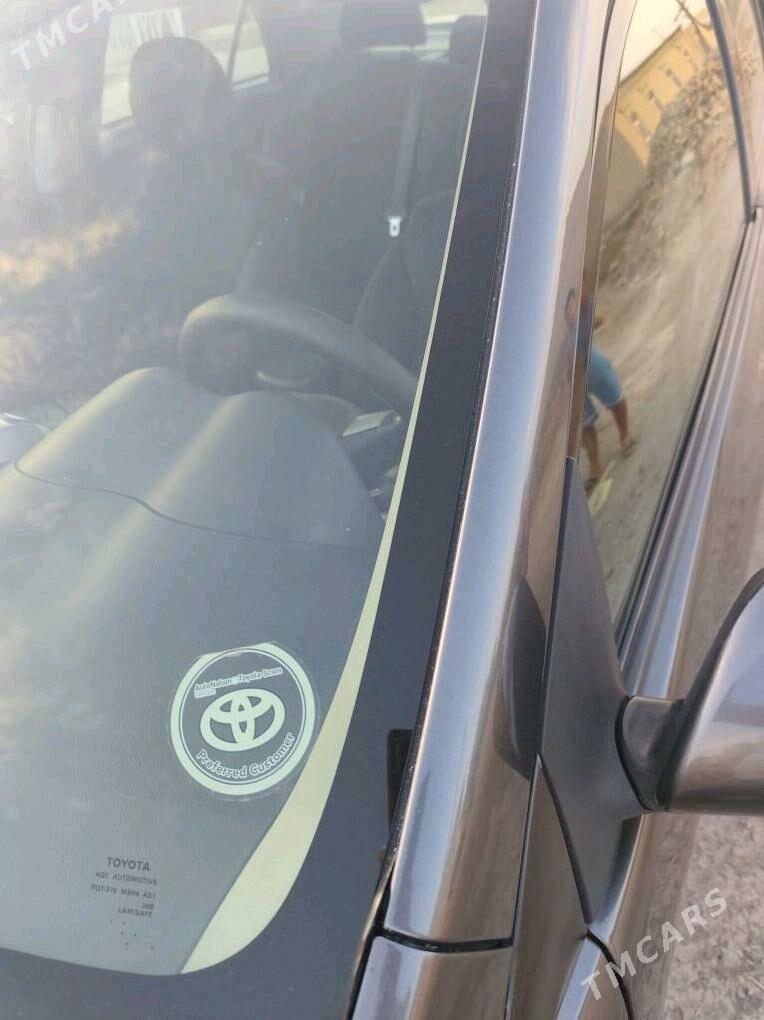 Toyota Corolla 2013 - 170 000 TMT - Сакар - img 1