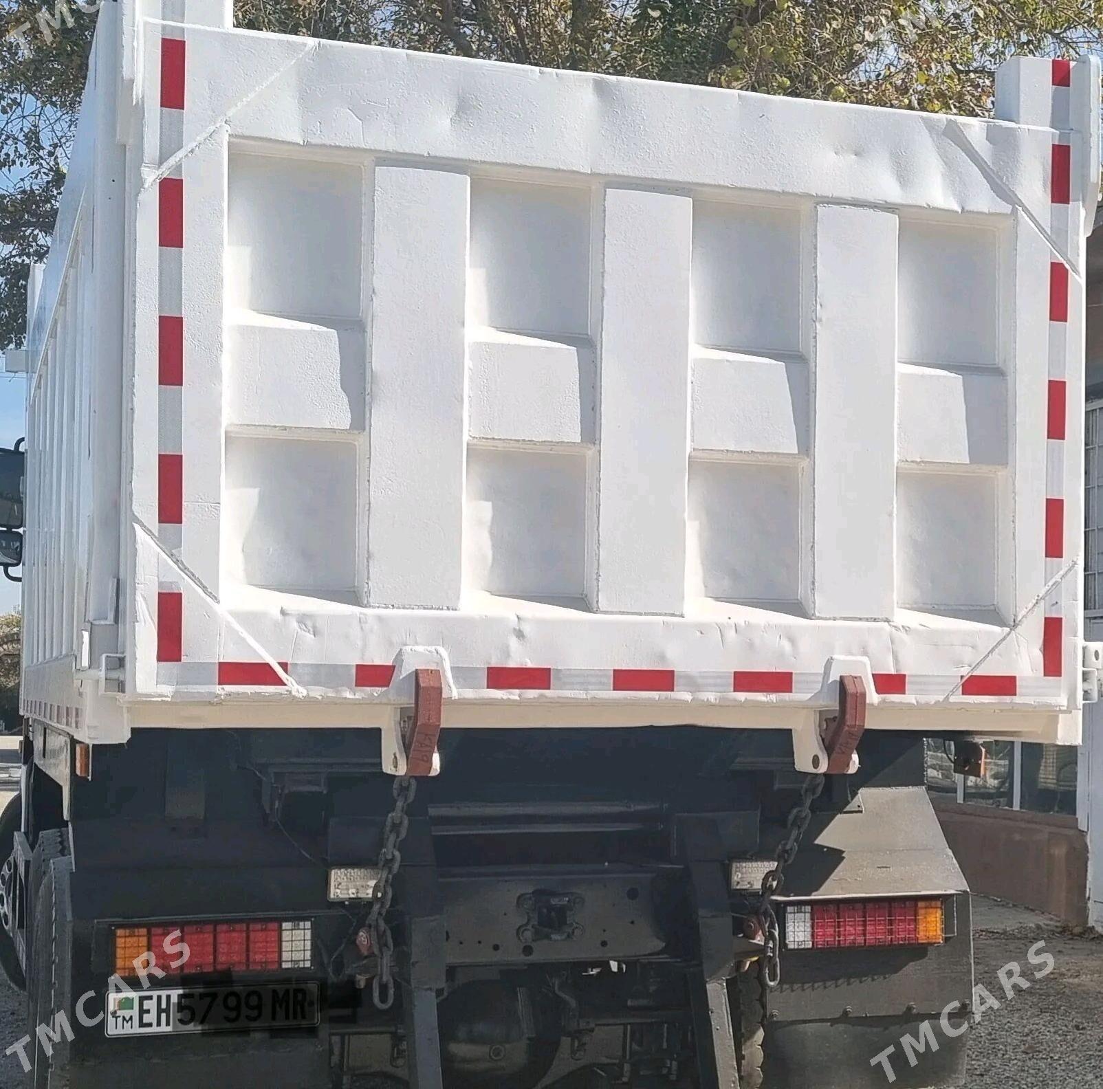Howo Sinotruk 2019 - 530 000 TMT - Мары - img 1
